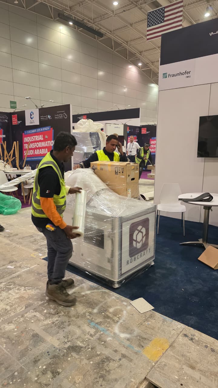 commercial moving and packing